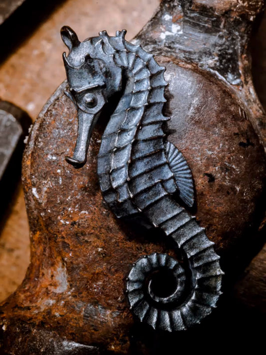 Seahorse Silver Pendant