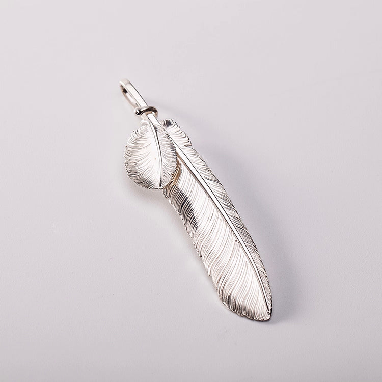 Double Silver Feather Pendant with Movable Covert Silver Feather