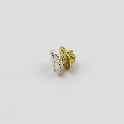 Sakura Silver Collar Pin
