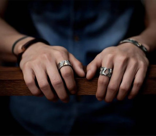 18K Gold Accent Chevron Victory Ring