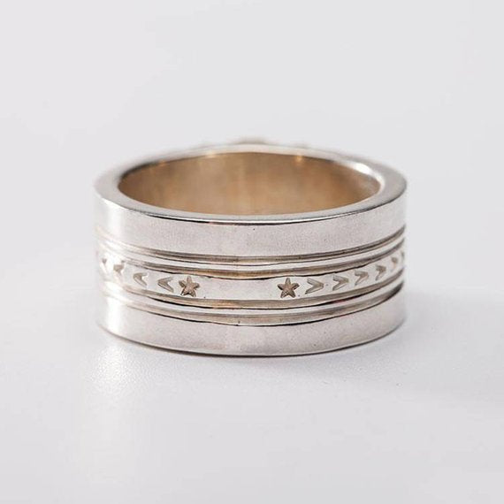 18K Gold Accent Chevron Victory Ring