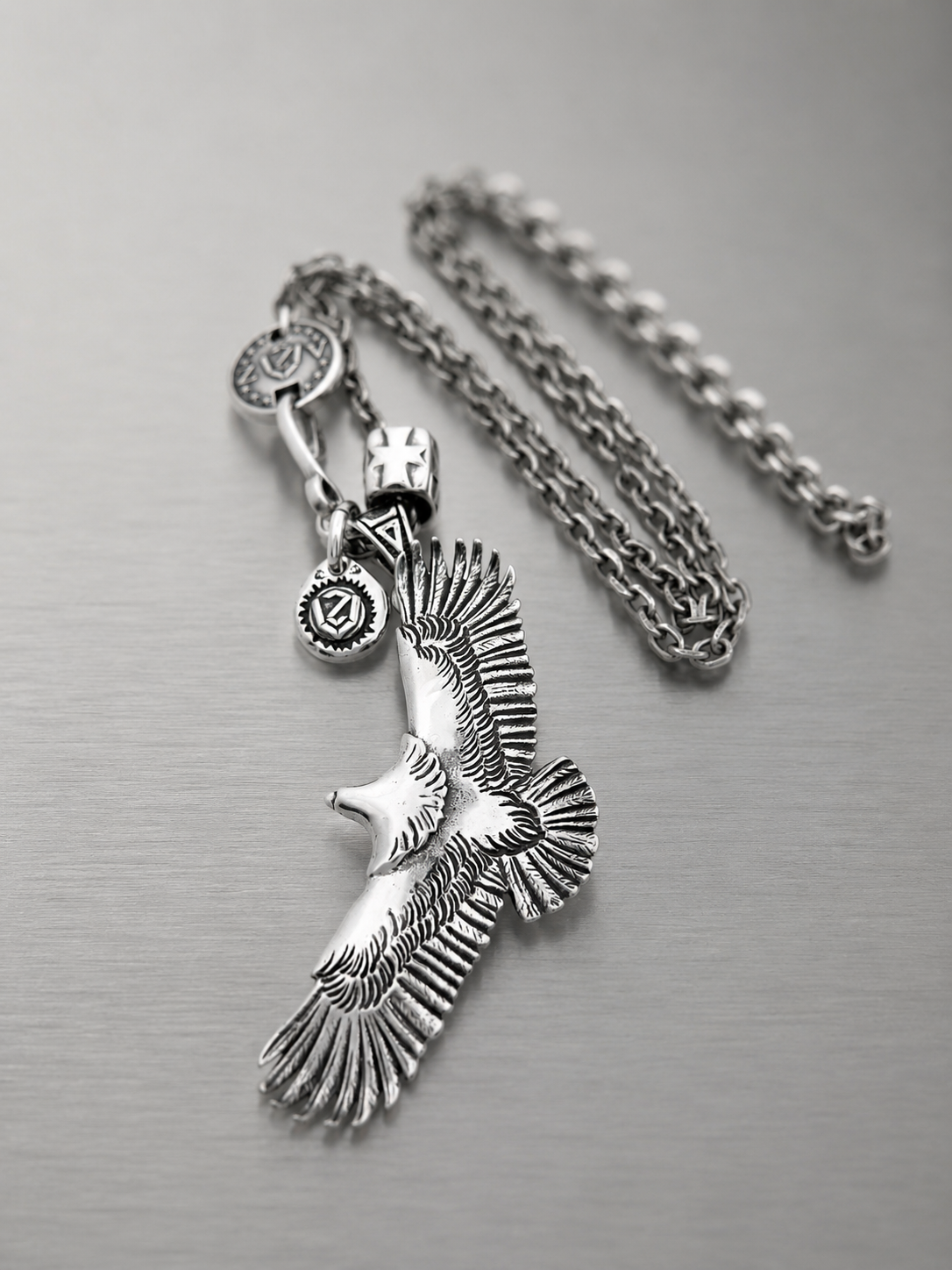 Spared Eagle Pendant Setup Necklace