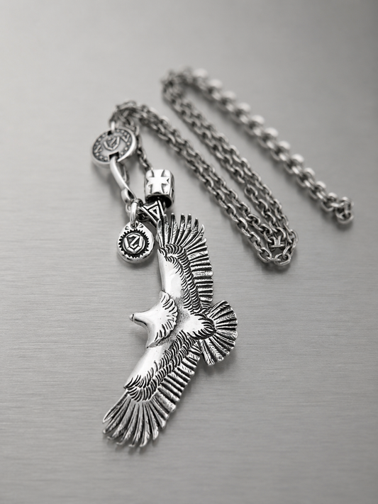 Spared Eagle Pendant Setup Necklace