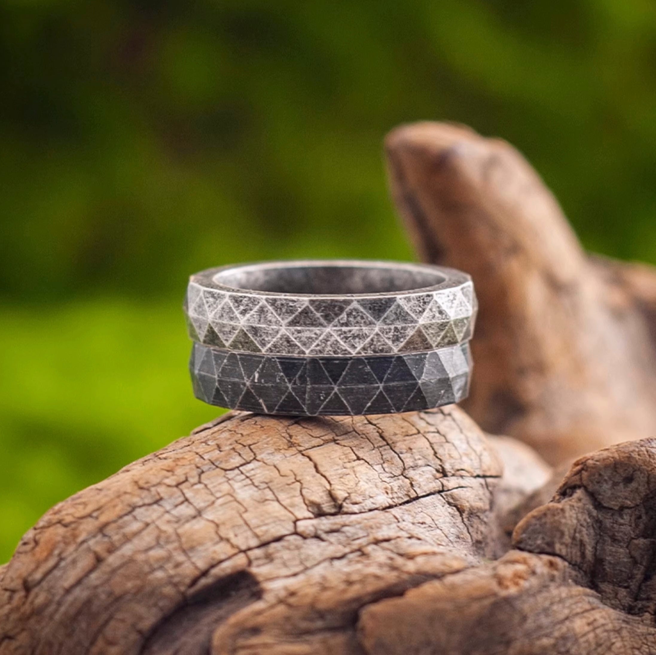 Dimond Triangle Rune Viking Rune Ring Diamond Faced Minimalist Ring – XY ELEMENT