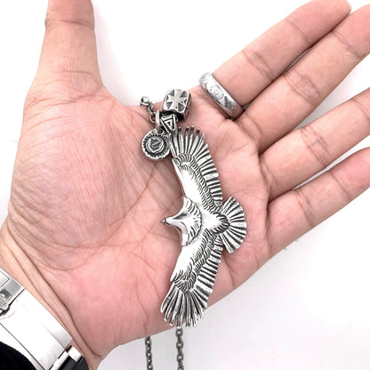 Spared Eagle Pendant Setup Necklace