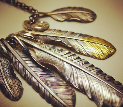 Red-tailed Hawk Silver Feather Setup Necklace