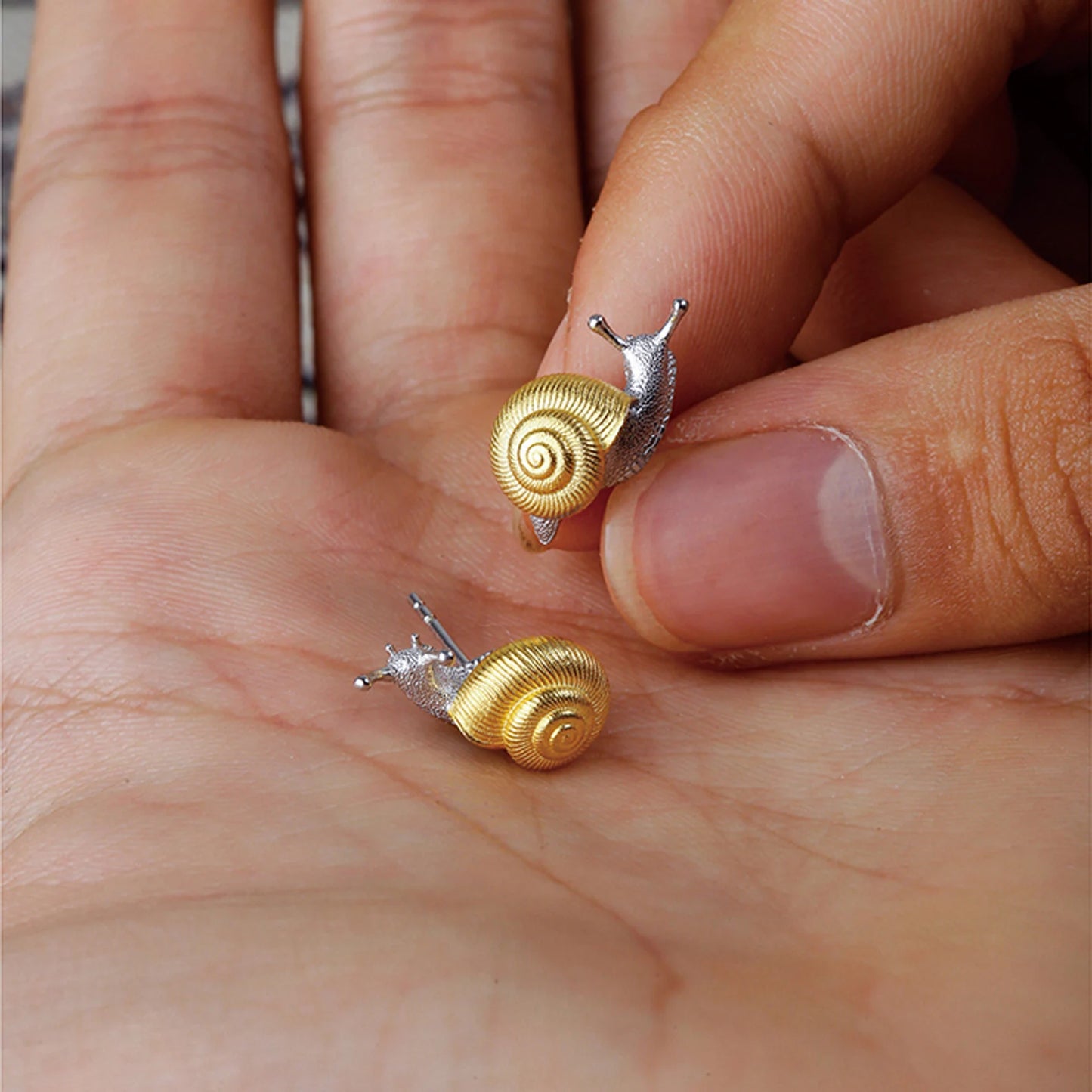 Silver Snail Stud Earrings 18K Gold Plated