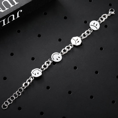 Smile Emoji 笑臉手鍊 B3021