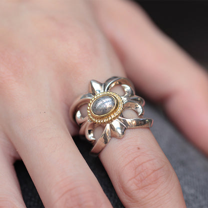 Silver Floral Gemstone Case Ring