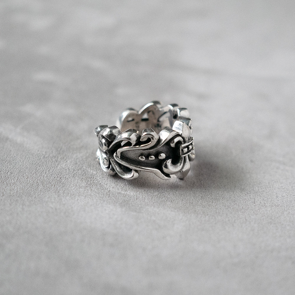 Fleur de Lis Silver Gothic Ring