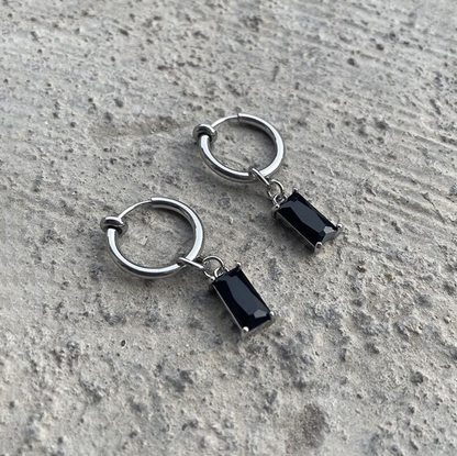 原宿雜誌 簡約高感十字鋯石耳夾耳環 E4003