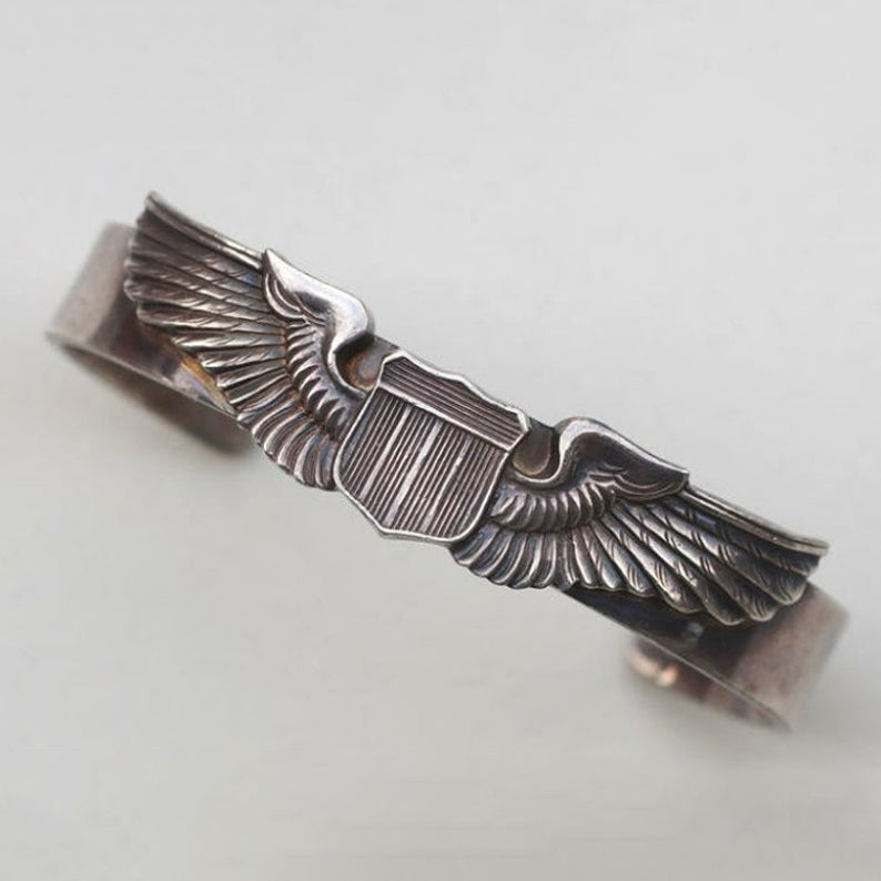 WWII Air Force Flying Tigers Pilot Wings Badge Cuff